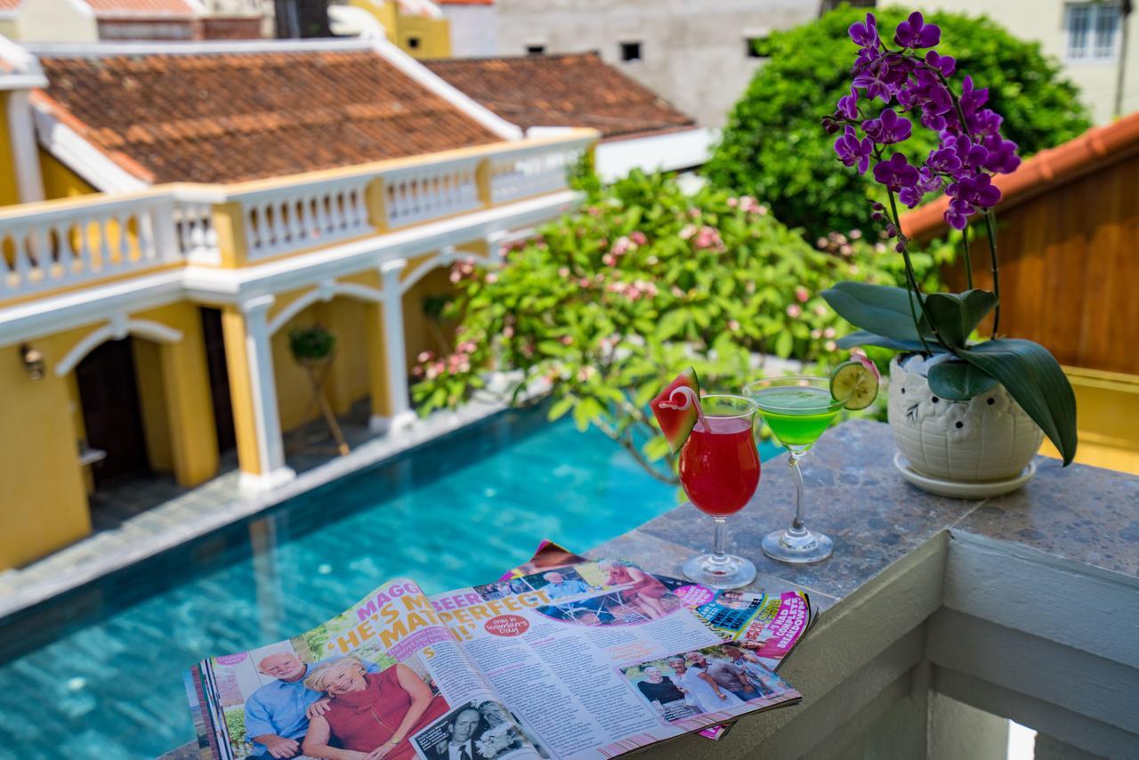 Habitación Doble Executive con vistas a la piscina